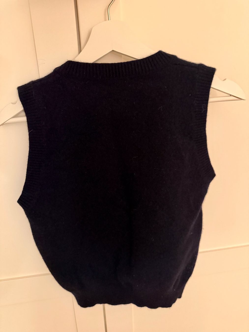 Brandy Melville Maglioni & Felpe: Wollweste Pullover von Brandy Melville – Usato da Zürich venduto da emm_9ydh 1