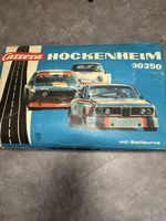 Carrera Hockenheim 30350 mit Stellkurve und Autos. 