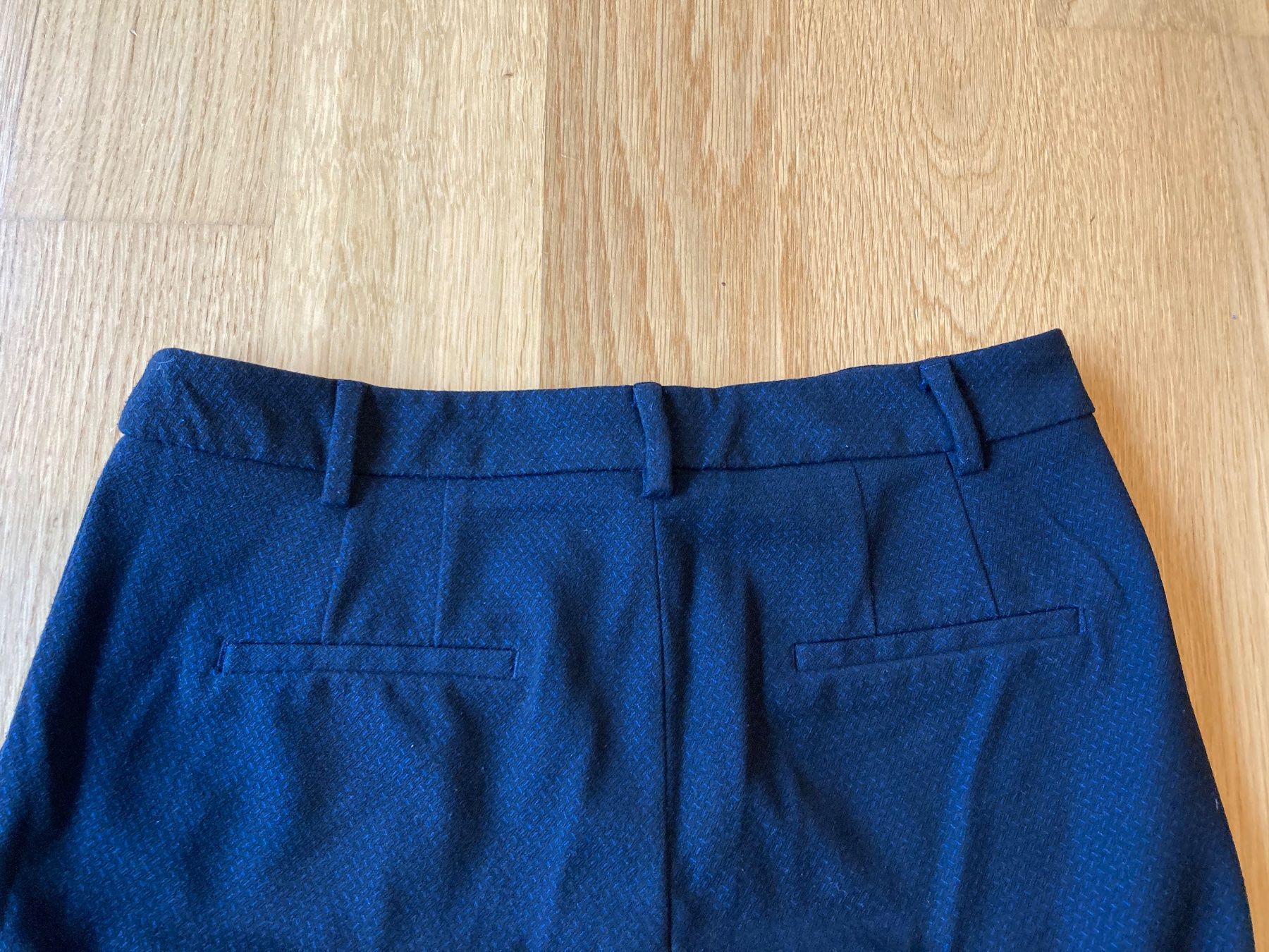 Pantaloni: Dunkelblaue, elegante Hose Gr. 38 – Usato da Stallikon venduto da dotka07 3