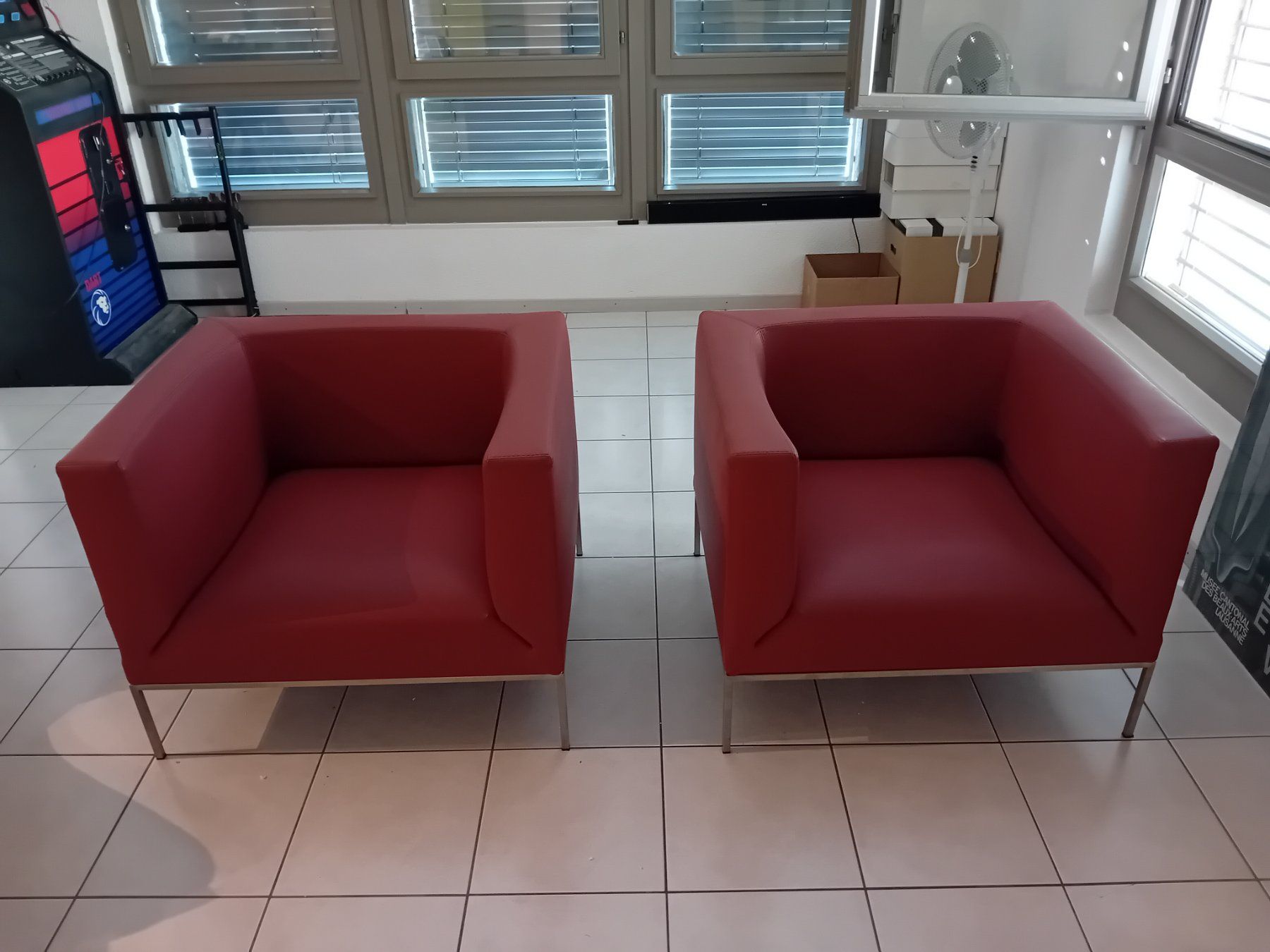 Poltrone: Fauteuil Parri Marco Maran – Usato da st Pierre de Clages venduto da strange