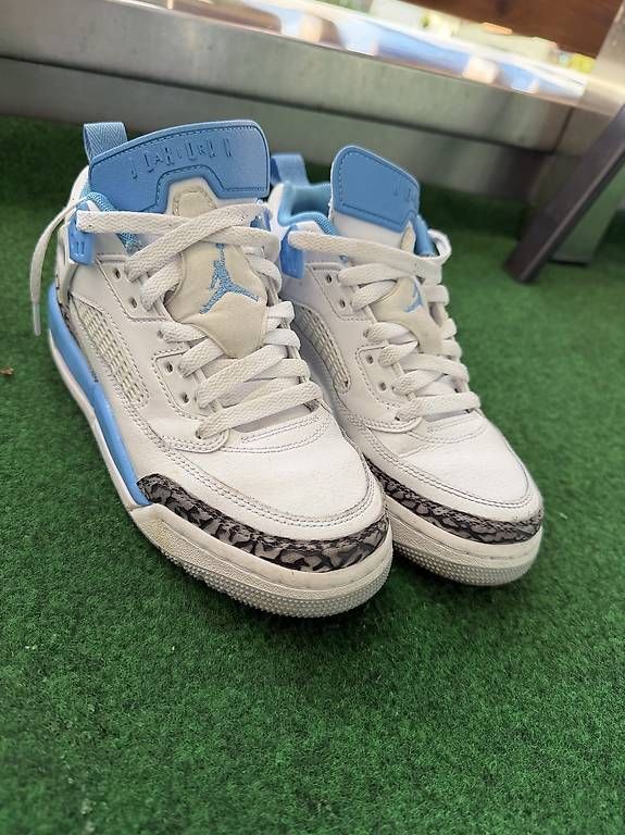 Jordan Schuhe für Jungen: Jordan gr 36 – Gebraucht aus Schötz von ale_z5hw
