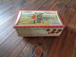 Blechdose mit Füsschen Guetslidose