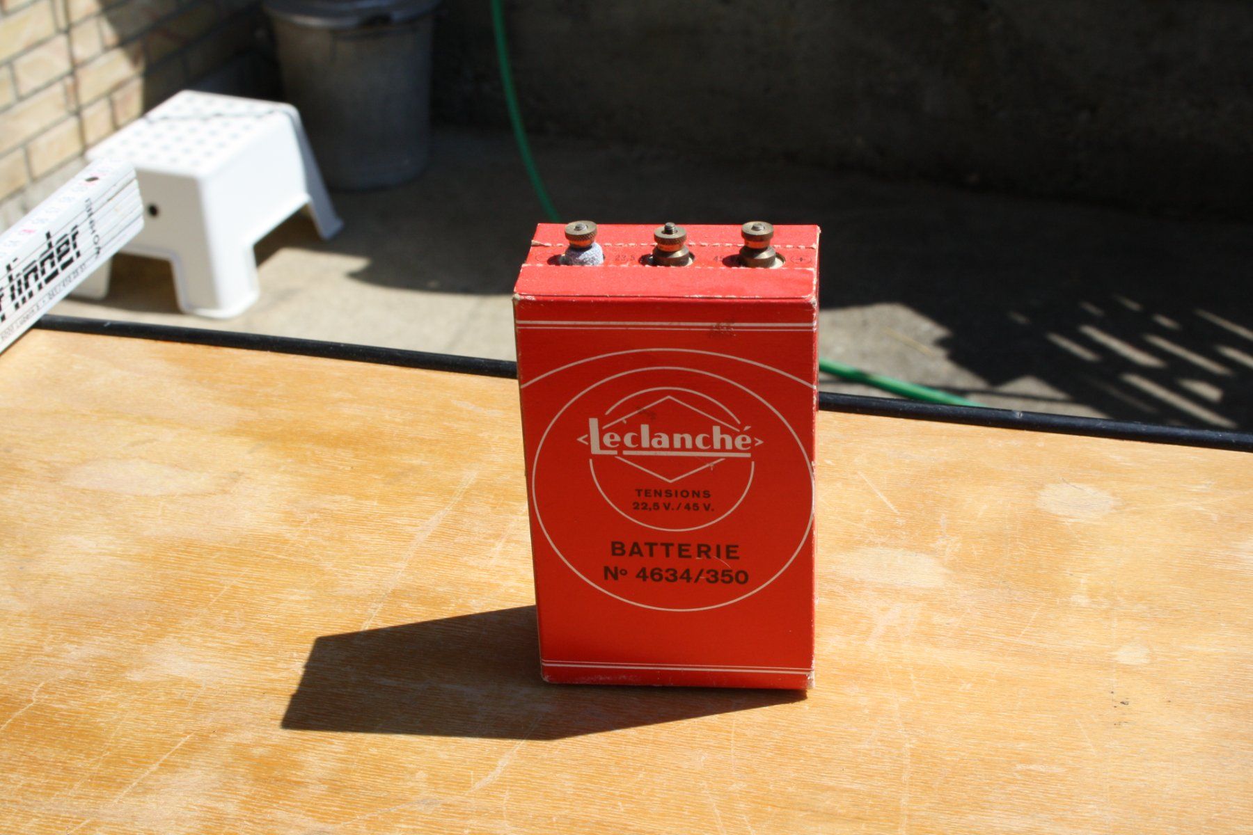 Caricatori & Batterie: ANTIKE ALTE VINTAGE BATTERIE – Difettoso da Wauwil venduto da Pneuedy 4