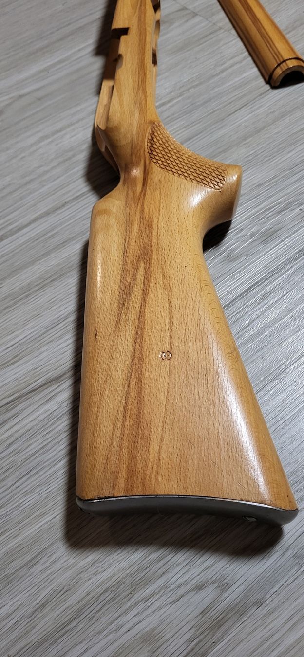 Armée suisse Uniformes: Schaft Zfk55 Karabiner  – D'occasion à Sachseln par Nagelschuh 3