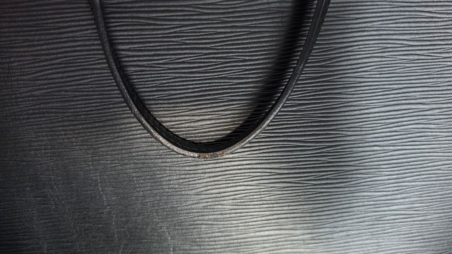 Louis Vuitton Taschen für Damen: Louis Vuitton Neverfull Epi Schwarz inkl. Pochette – Gebraucht aus Saland von zwergli90 6