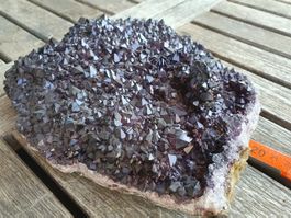 Amethyst dunkelviolett