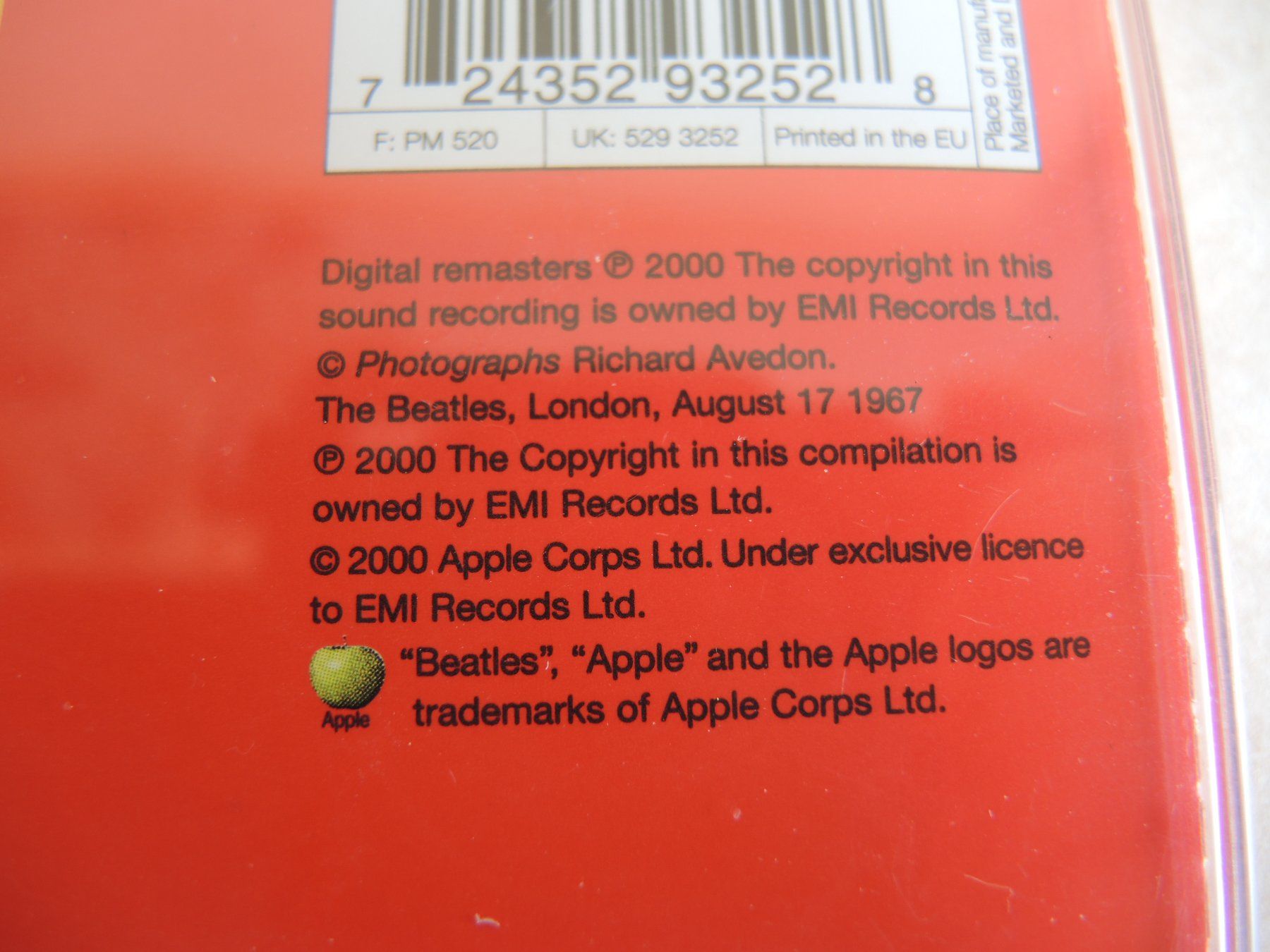 CD: CD The Beatles - 1 -     27 No. 1 singles on 1 CD – Usato da Rorschach venduto da maeck8 4