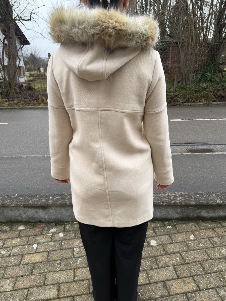 Topshop Cappotti: Beiger Mantel mit Fellkapuze – Usato da Hendschiken venduto da besusu 1