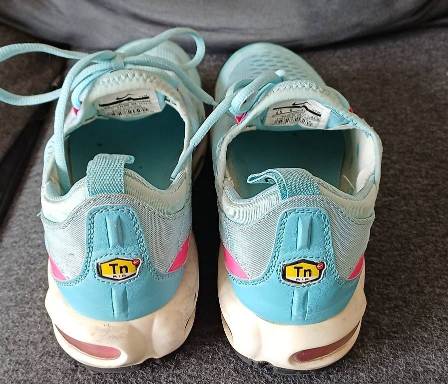 Damenschuhe: Nike taille 40 – Neu und originalverpackt aus Lausanne von RUBY.1990 2
