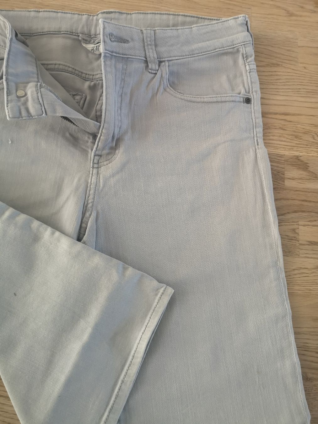H&M Pantaloni: Short jeans Gr 170 von H&M. – Usato da Forch venduto da Hakyboss 3