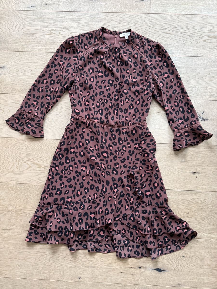 Vestiti: Robe Oasis léopard taille 34/36 - neuve – Nuovo (secondo la descrizione) da Zürich venduto da Irassa
