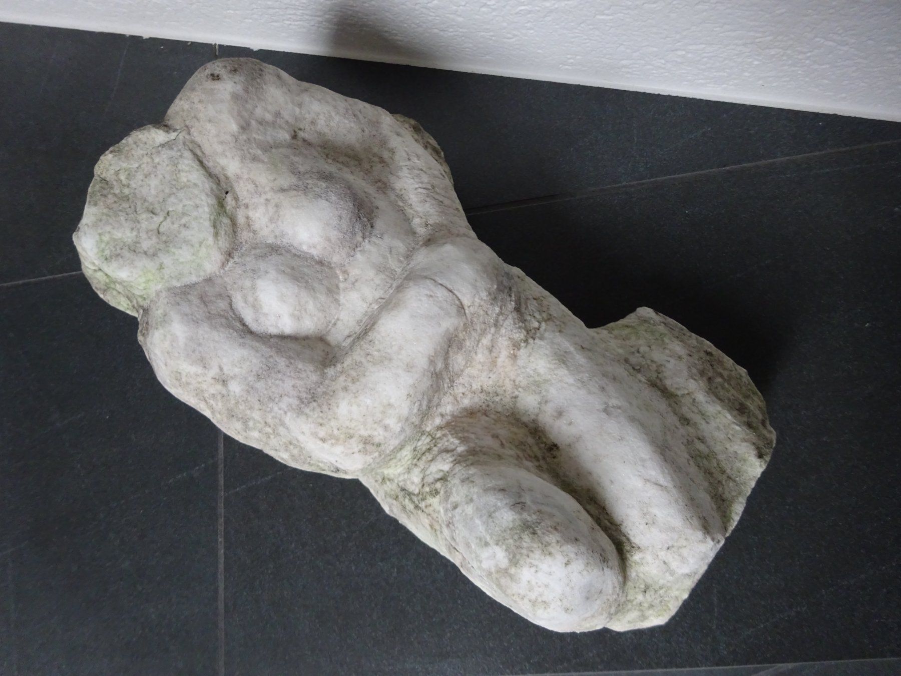 Skulpturen & Statuen: Weisse Steinfigur Akt Skulptur / CH-Kunst – Gebraucht aus Oetwil am See von Senegal 1