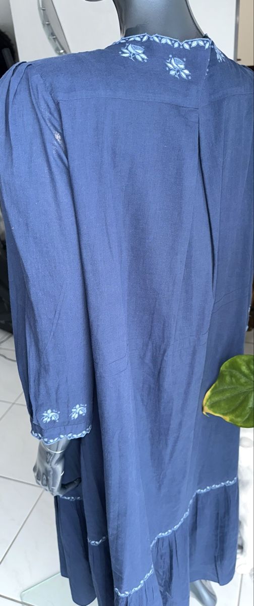 Vestiti: VILSHENKO MAXIKLEID GR. M neuwertig – Nuovo (secondo la descrizione) da Unteraegeri venduto da MH203 6
