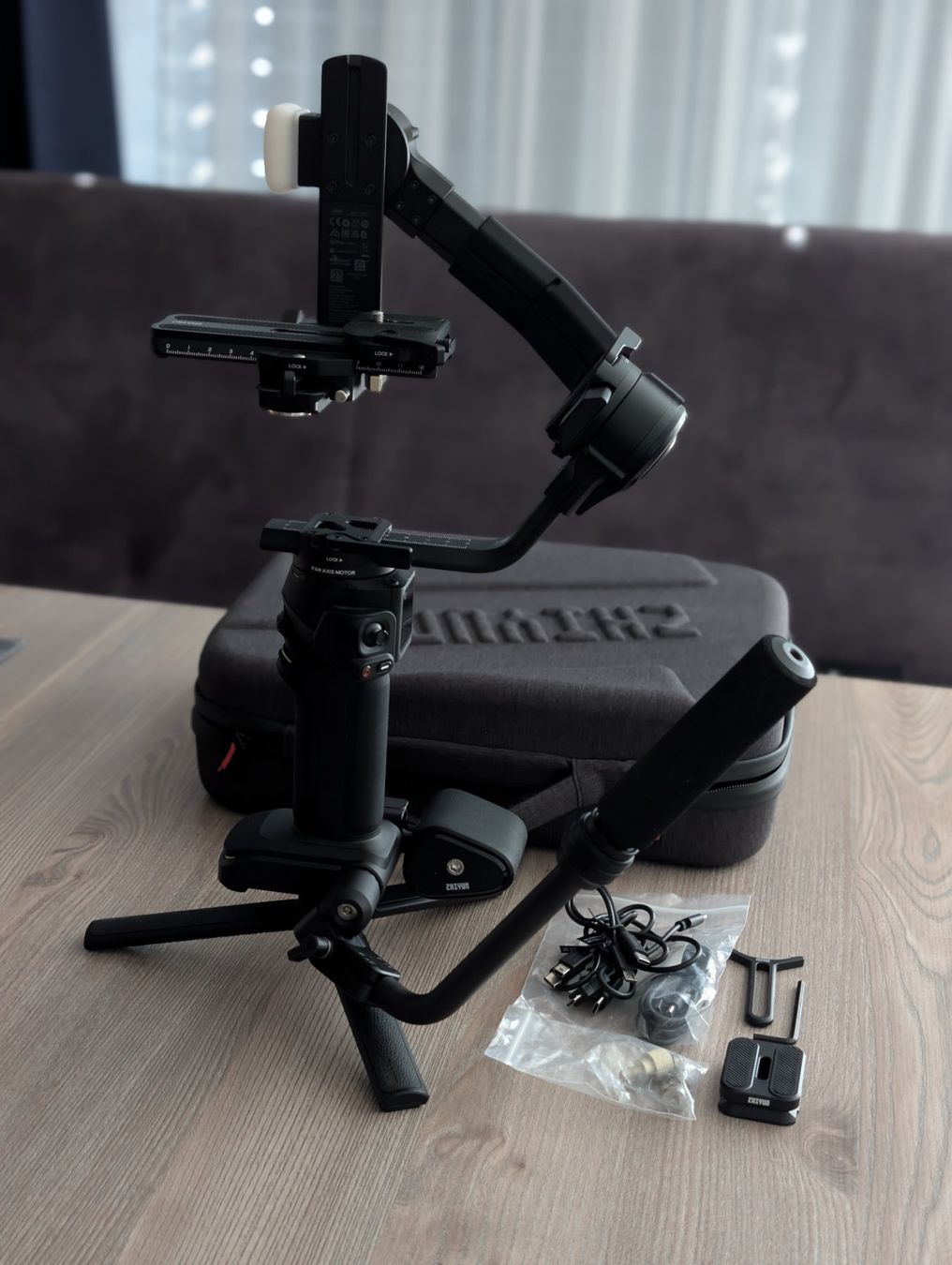 Zhiyun Altri Accessori: Zhiyun Crane 4 Combo – Usato da Bremgarten AG venduto da SvenR79
