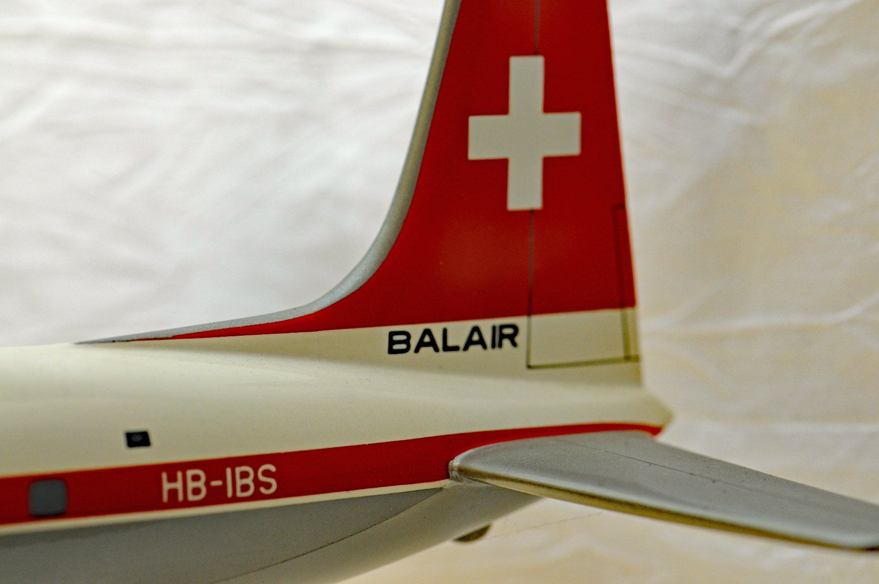 McDonnell Douglas Kit di modellismo & Modellini statici: Modellflugzeug BALAIR DC-6B - HB-IBS – Usato da Oberneunforn venduto da RaphaelMoser 3