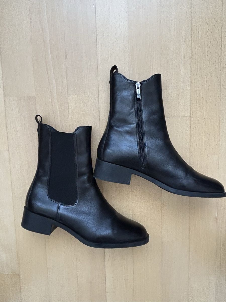 Tamaris Scarpe da donna: Stieflette schwarz Tamaris, Gr. 39 – Usato da Reinach BL venduto da meinstil 3