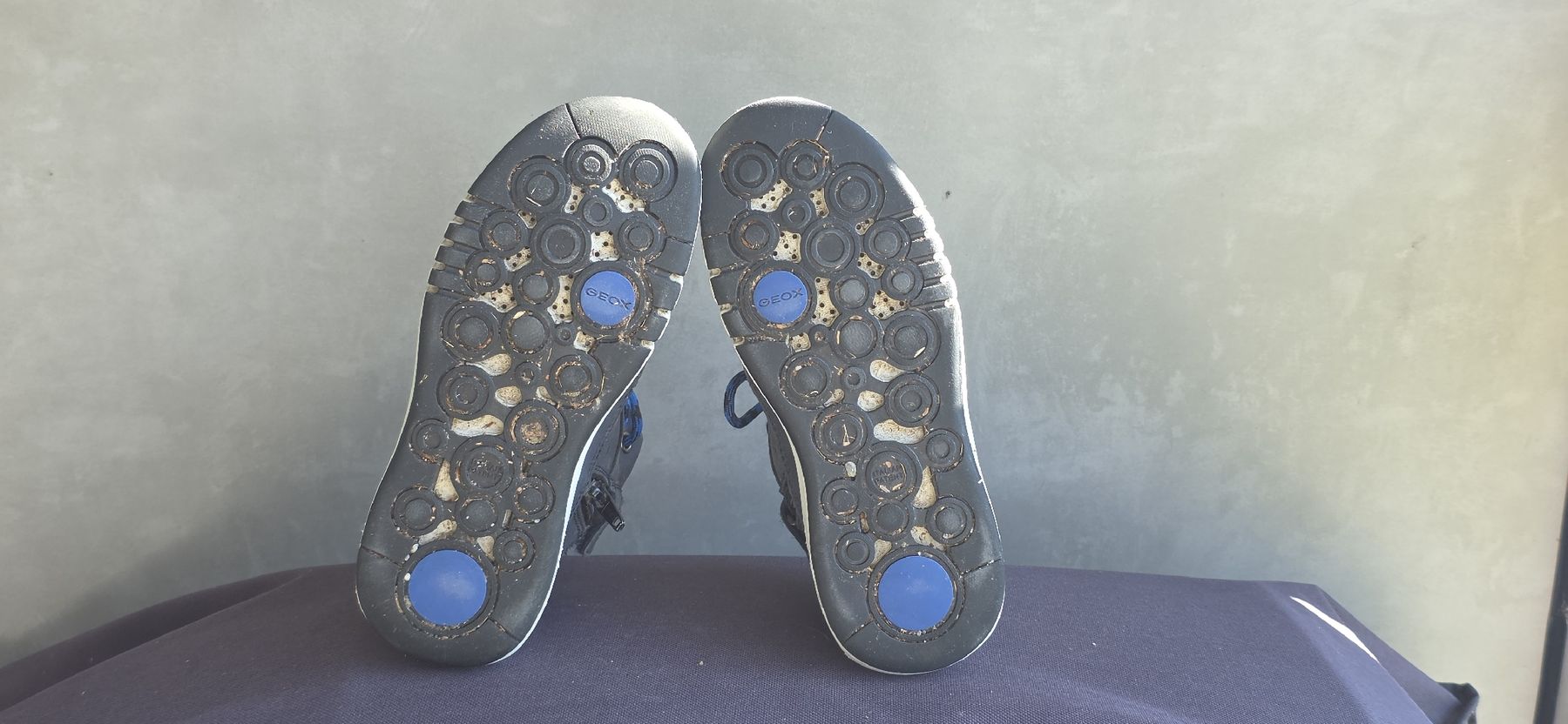 Geox Scarpe per ragazzi: Geox Kinder Sneaker Gr 31 – Usato da Stäfa venduto da Espresso_Macchiato 4