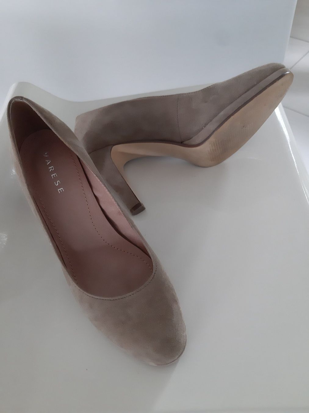 Scarpe da donna: Damenschuhe Gr. 37 – Usato da Urtenen-Schönbühl venduto da Kronengold 2
