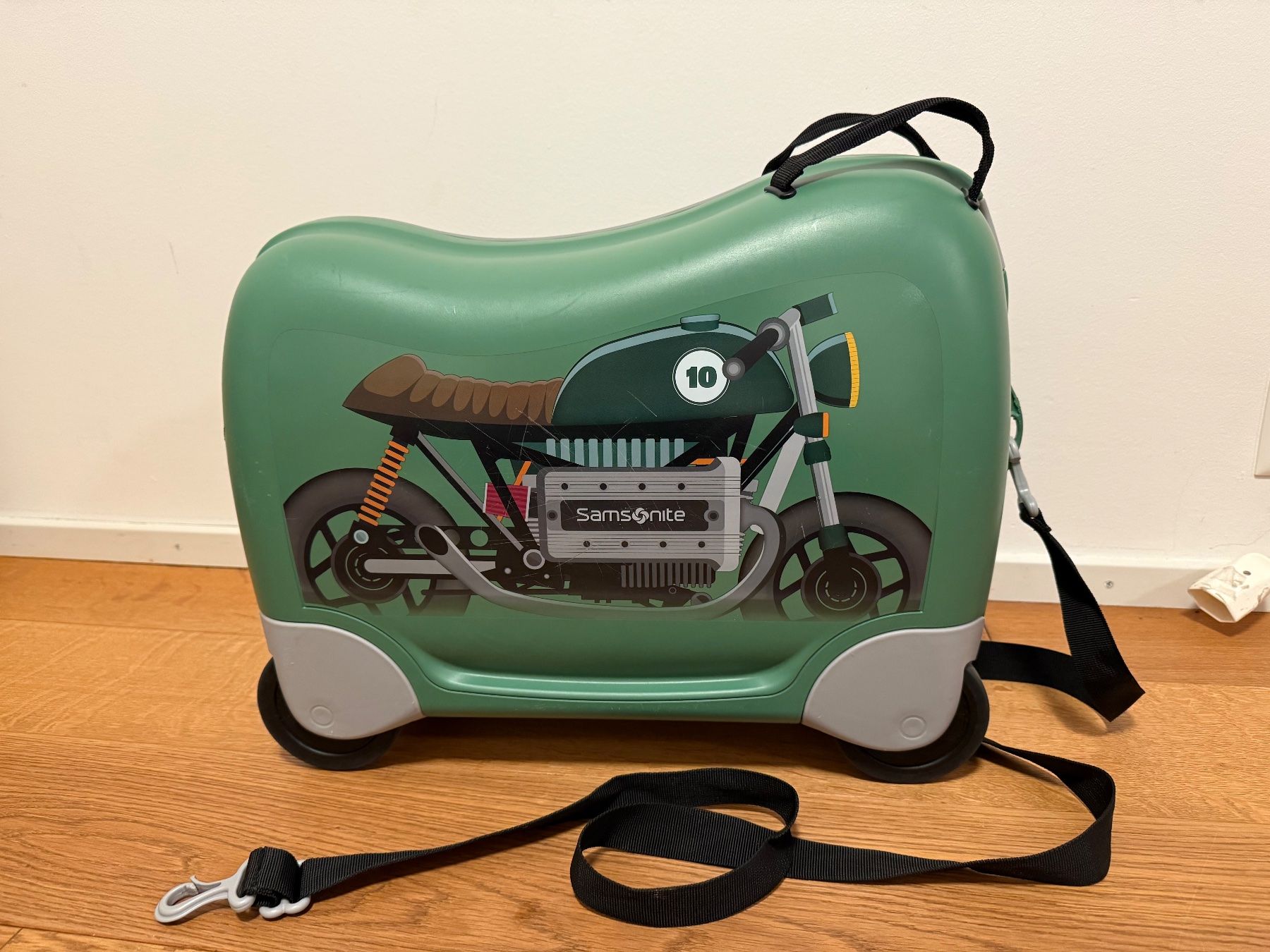 Samsonite Valises de voyage: Samsonite Kinderkoffer Motorrad – D'occasion à Pfäffikon SZ par Syndrome379 1
