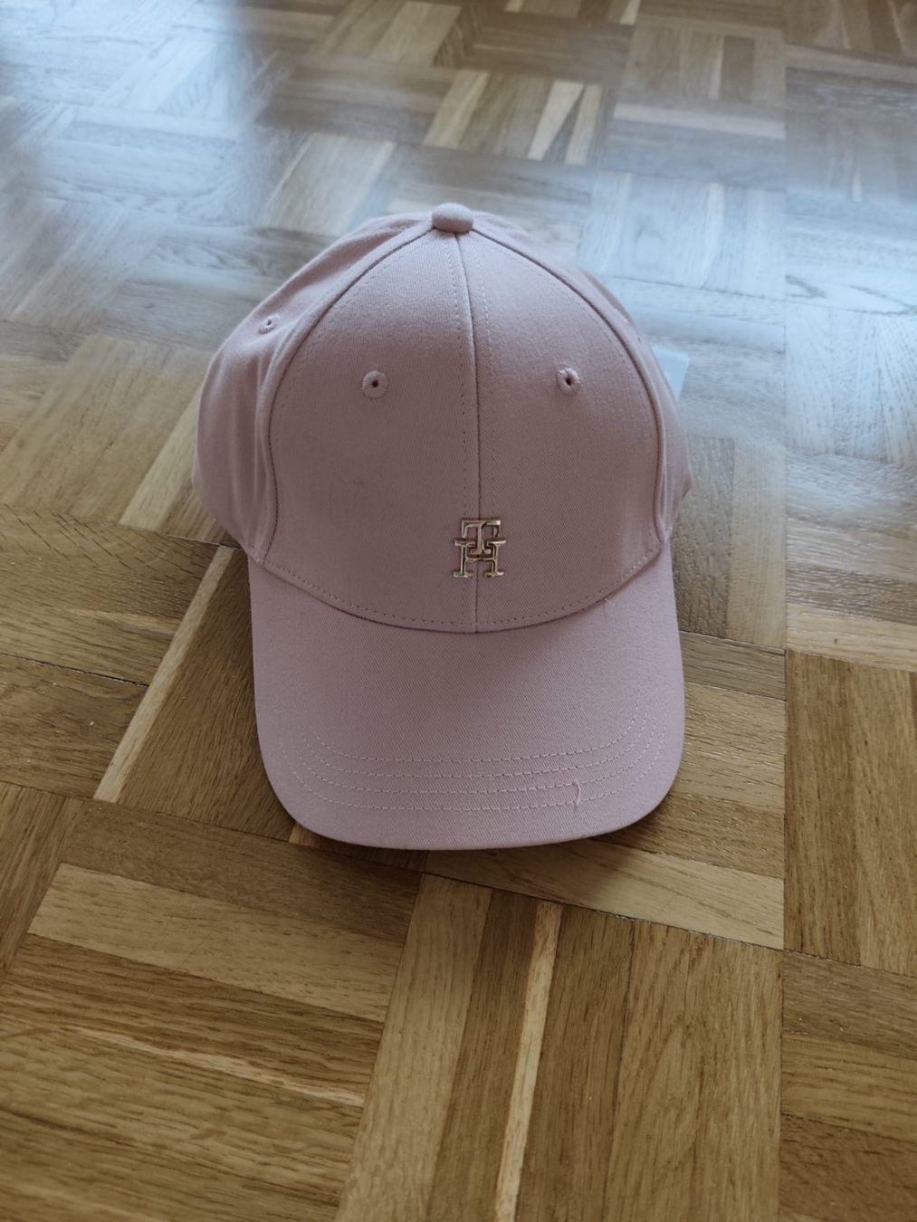 Copricapi, berretti & cappellini: Casquette Tommy Hilfiger rose – Usato da Grand-Lancy venduto da gab_z2r6