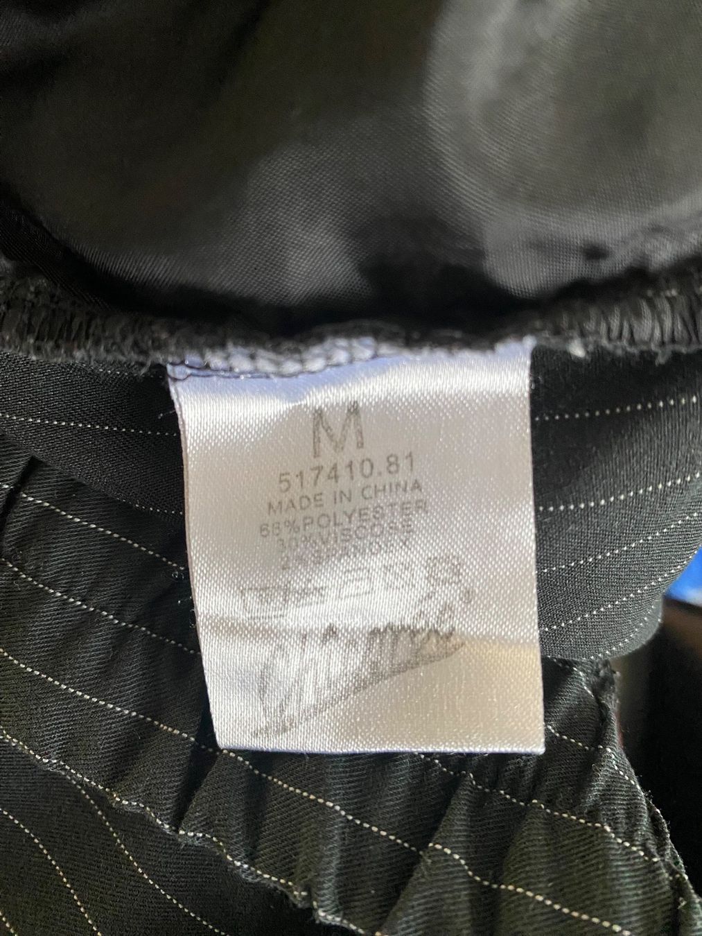 Hosen: Stoffhose grau weiß gestreift Gr M – Gebraucht aus Zürich von Herbion1 7