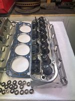 Edelbrock 5028 - Testate per Ford 5.0 - 302