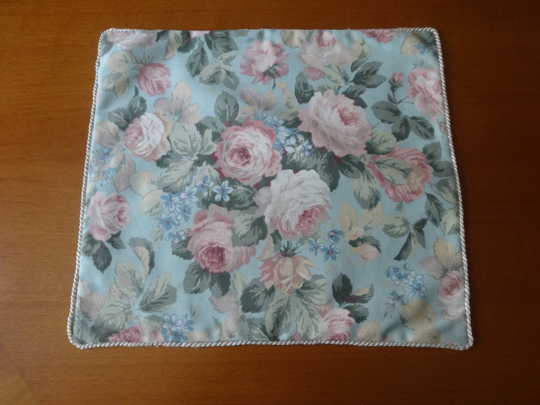 Toutes les décorations: Napperon en coton imprimé – Neuf avec emballage d'origine à Biel/Bienne par milamila02