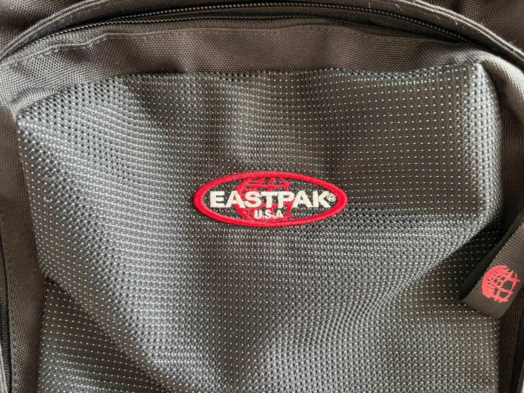 Zaini: Eastpak Rucksack – Usato da Sempach venduto da step79 1