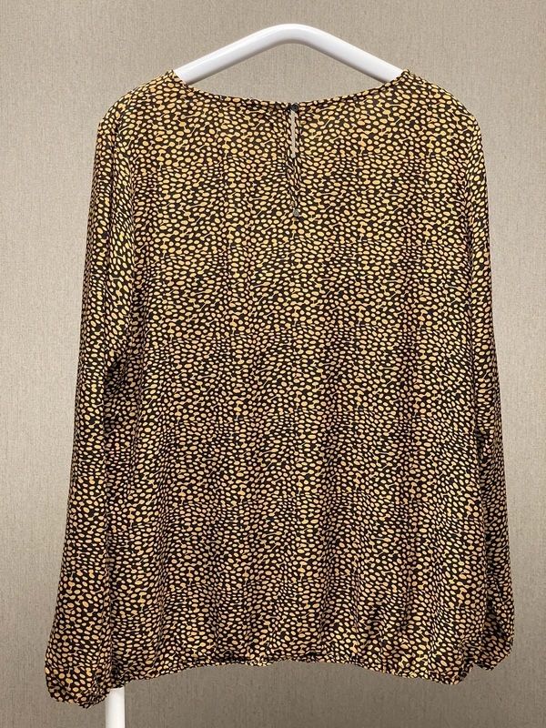Nile Chemisiers: Blouse NILE viscose patterned size L good condition – D'occasion à Lausanne par Danash 3