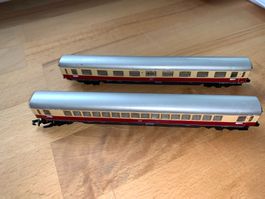 2 DB Wagen von Arnold