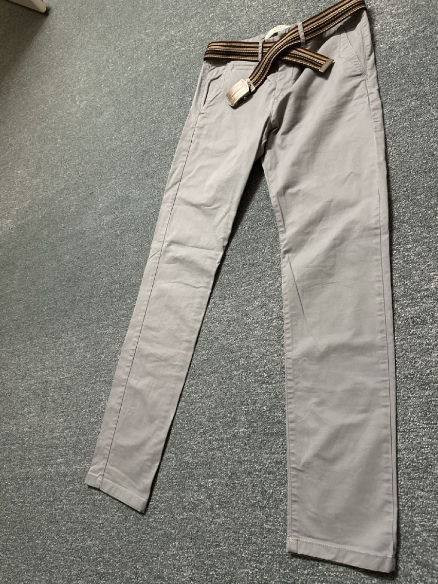 Pantaloni: Herrenhose grau mit Gurt Tom Tailer  – Usato da Baltschieder venduto da YmroBe