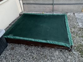 Selbsgebauter Sandkasten inkl. Abdecknetz und Zubehör
