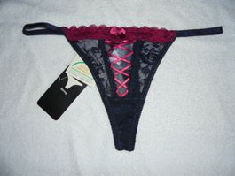 Neuer String Tanga mit Spitze, Gr. S, dunkelblau/rot