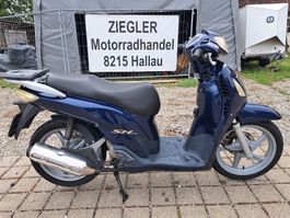 Honda SH 125  mit MFK Unfall Roller Scooter Lieferung