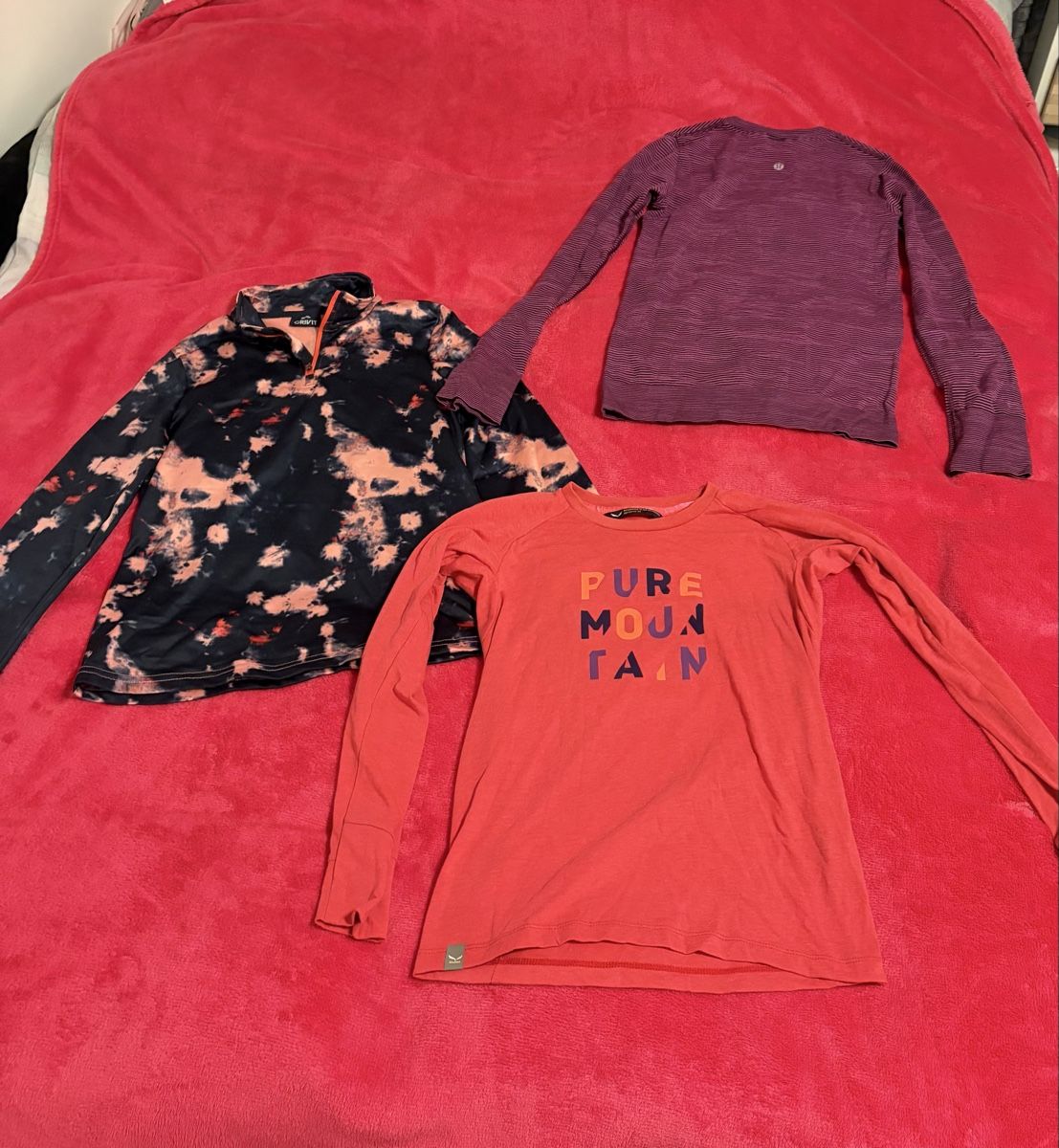 Lululemon Ensembles coordonnés: Wanderoberteile langarm – D'occasion à Geroldswil par ali_rpw6