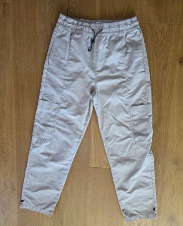 Cargohose Gr 38 Farbe beige