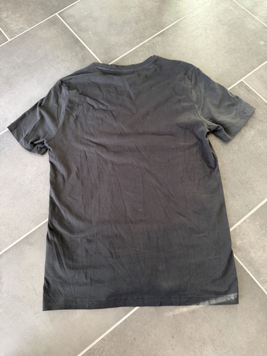 Hugo Boss T-Shirts: Hugo Boss T -Shirt Gr. M – Gebraucht aus Frauenfeld von Reto89 6