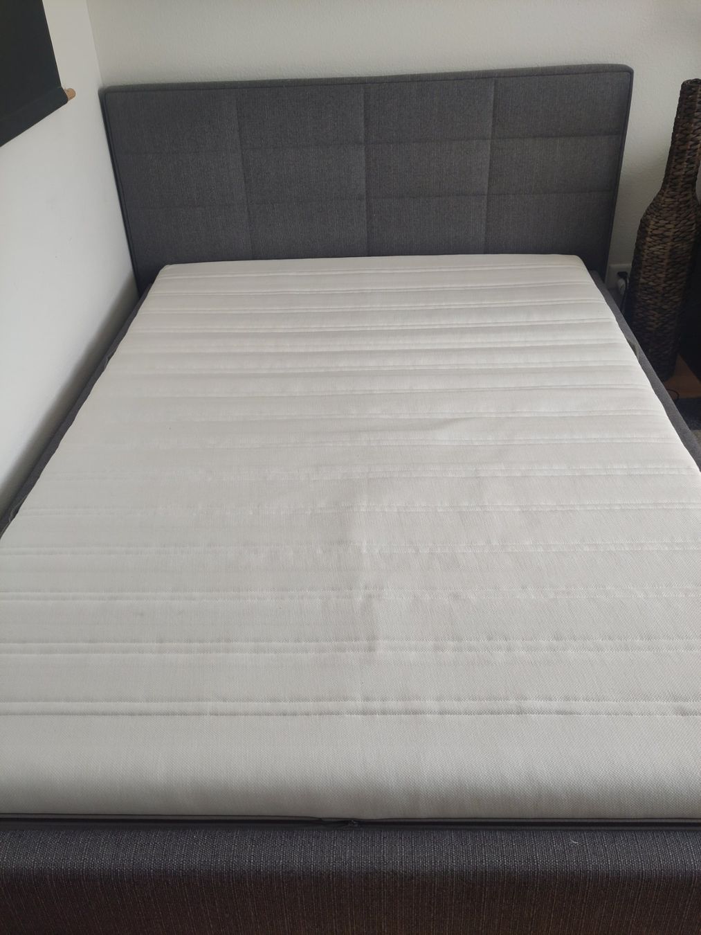 Betten: Polsterbett 140 x 200 inkl. Matratze – Gebraucht aus Zürich von babsypsilon 2