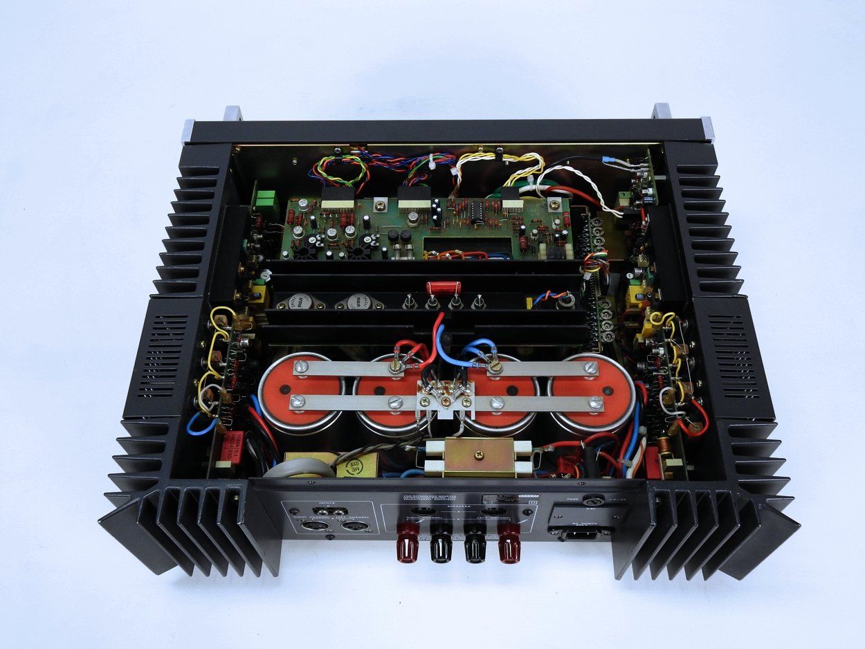 Revox Amplificatori: ReVox B740 Endstufe - Sammlerstück... – Usato da Lohn-Ammannsegg venduto da Techtrading-GmbH 5