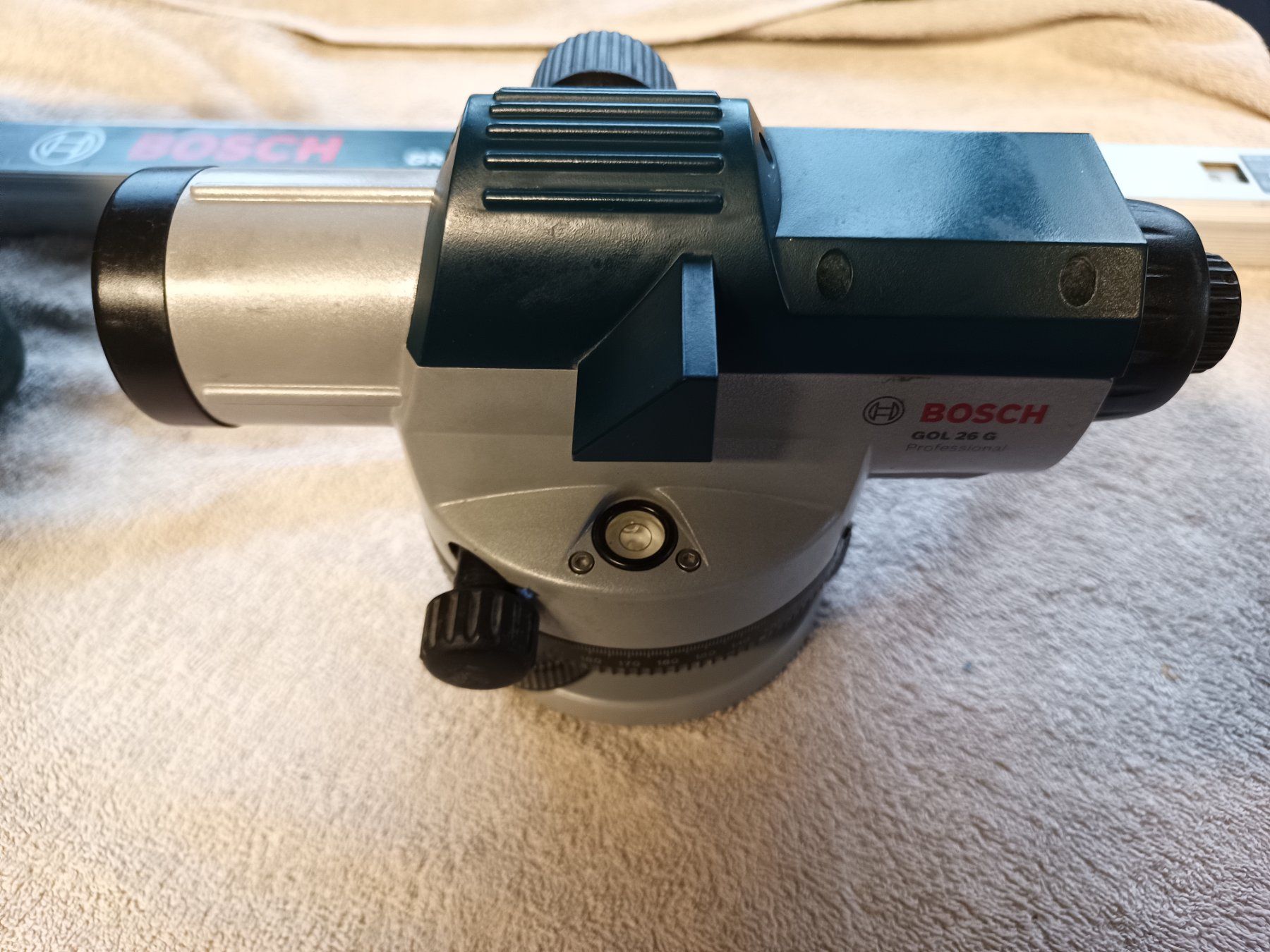 Bosch Misurare: Bosch Laser GOL 26 G / Nivellierstab – Usato da Oberegg venduto da 19franzi94 7