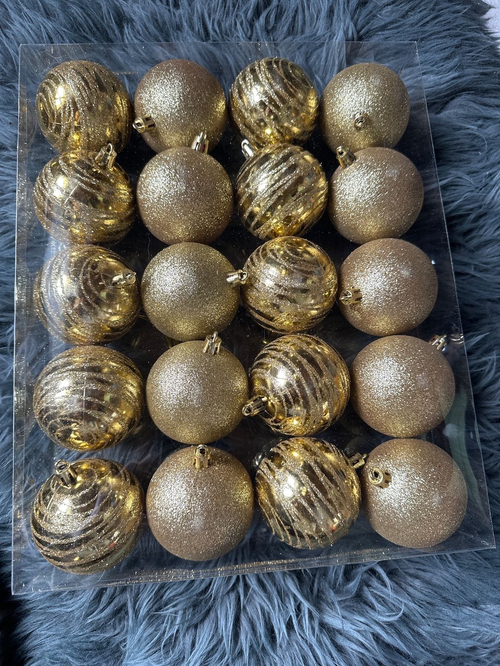 Tutte le decorazioni: 20 Weihnachtskugeln Gold Glitzer Streifen – Nuovo e nell'imballaggio originale da Wangen SZ venduto da Jaay_Sky