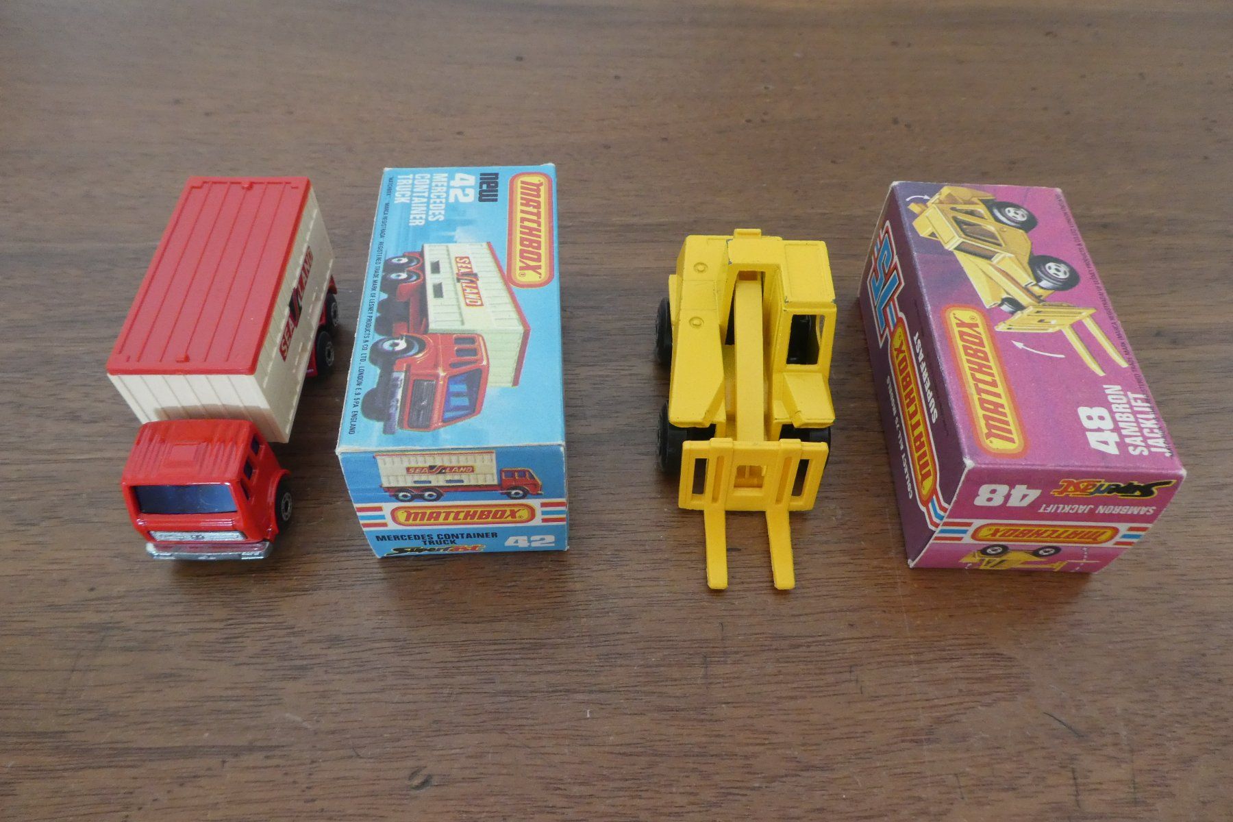 Matchbox Modellini d'auto: Matchbox Superfast mit Box Nr. 42 und 48 – Nuovo e nell'imballaggio originale da Buochs venduto da hifipadi 1