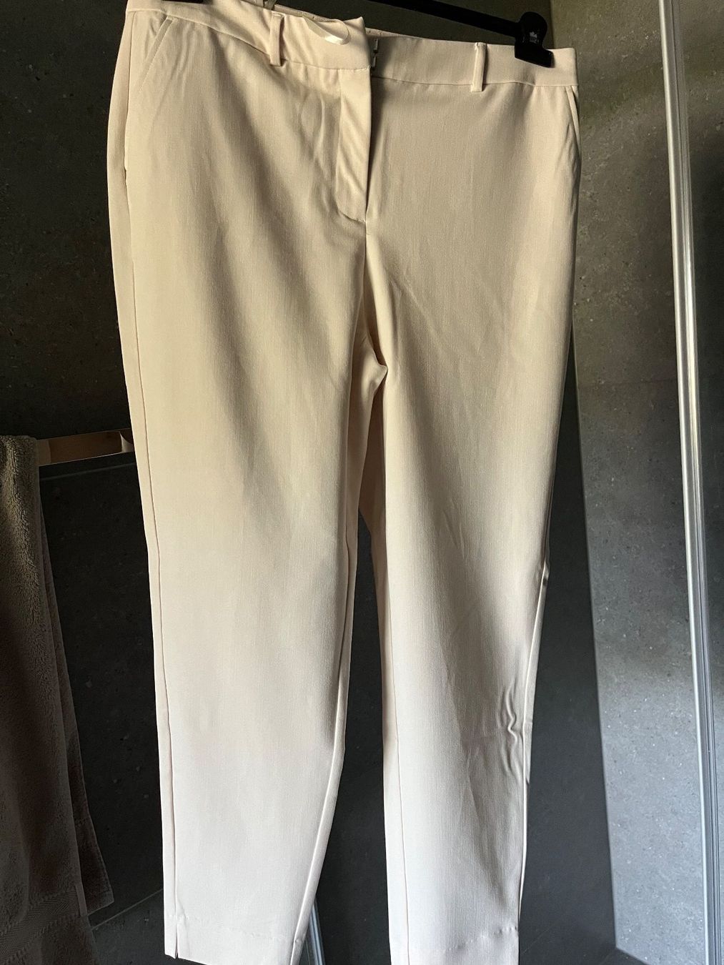 Pantaloni: Hose /// 42 /// neu – Usato da Brittnau venduto da Zofigerin 2