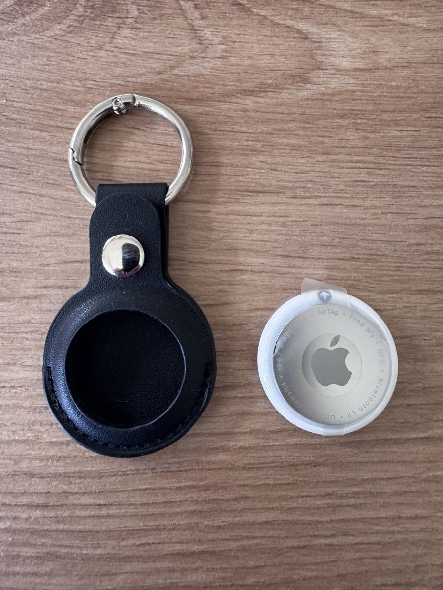 Apple Portachiavi: Apple AirTag neu – Nuovo e nell'imballaggio originale da Faulensee venduto da the_8vq9 1