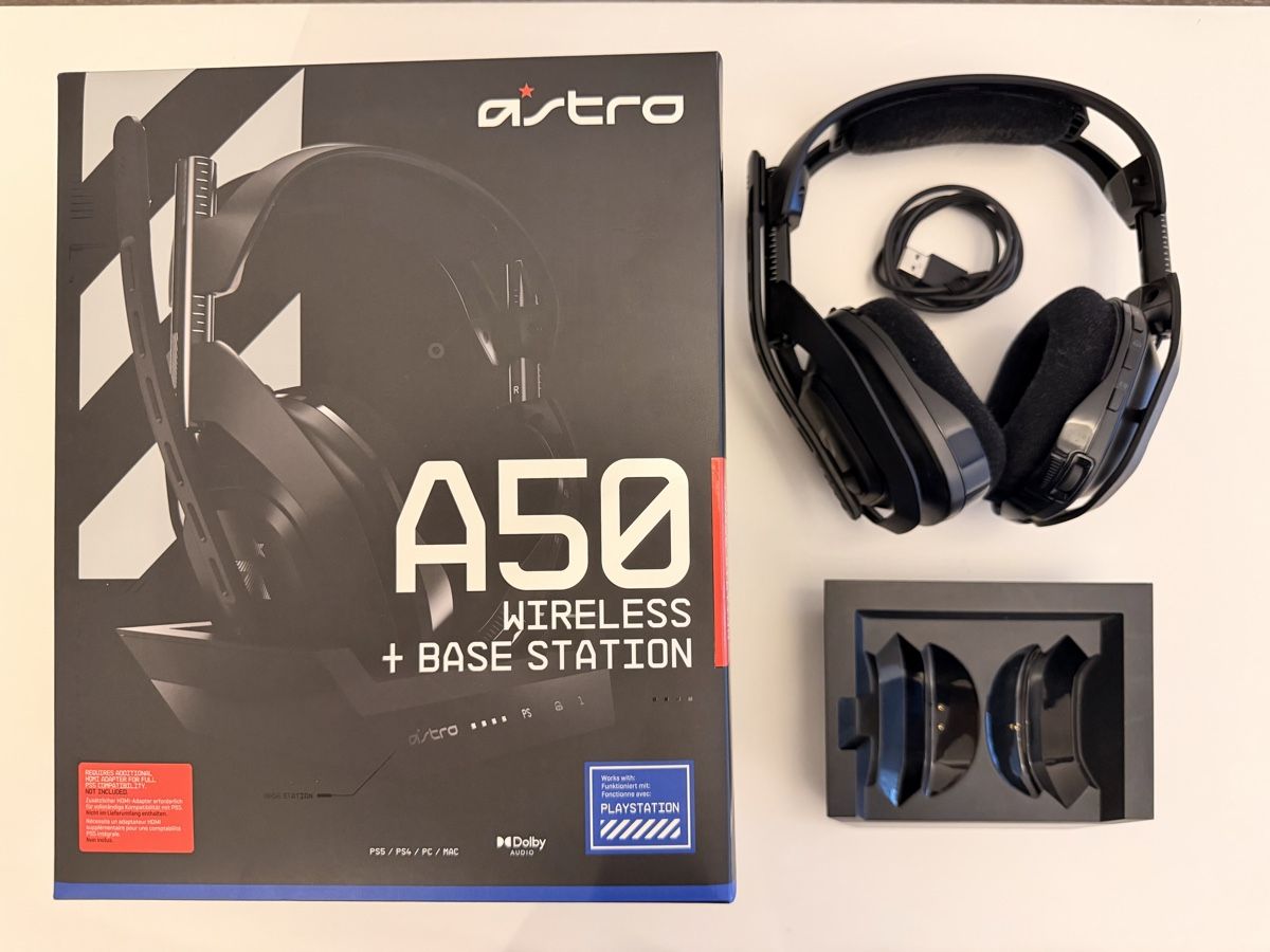 Astro Gaming Kopfhörer: Logitech ASTRO A50 Gaming-Headset + Basisstation – Gebraucht aus Binningen von emanuel5 1