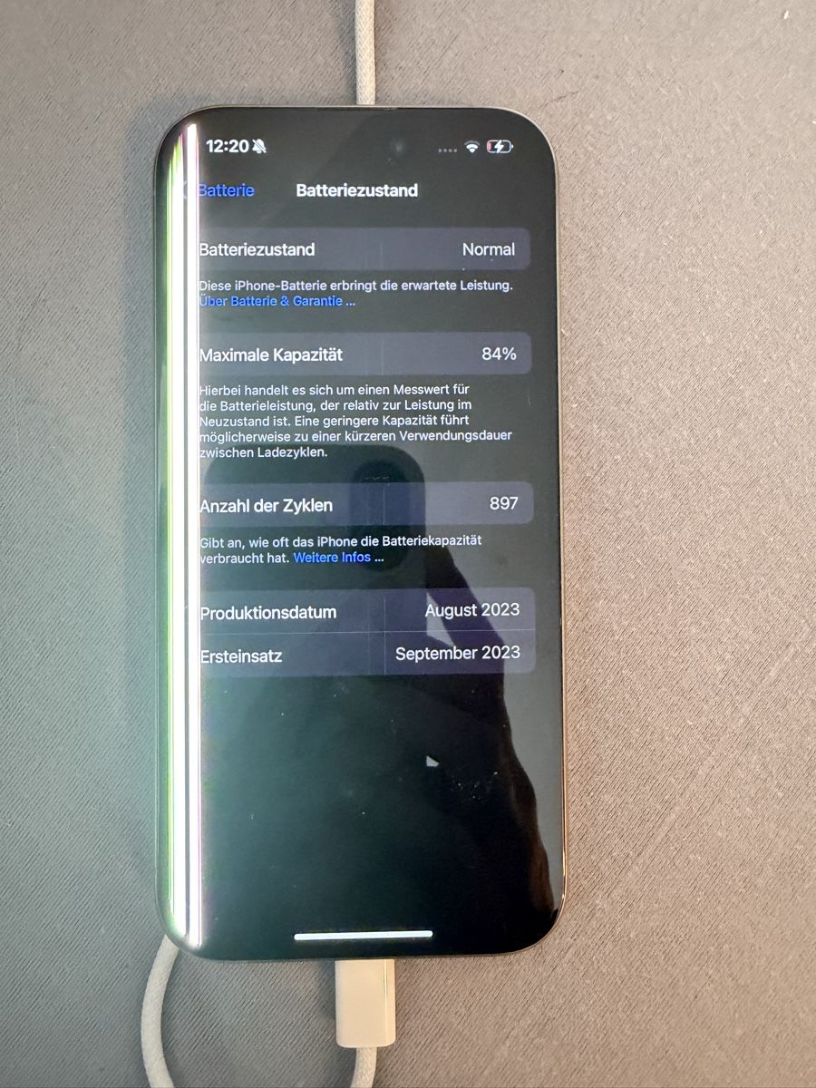 Apple Handys / Smartphones: iPhone 15 Pro, 256 GB – Gebraucht aus Ilanz von kri_6sg6 2