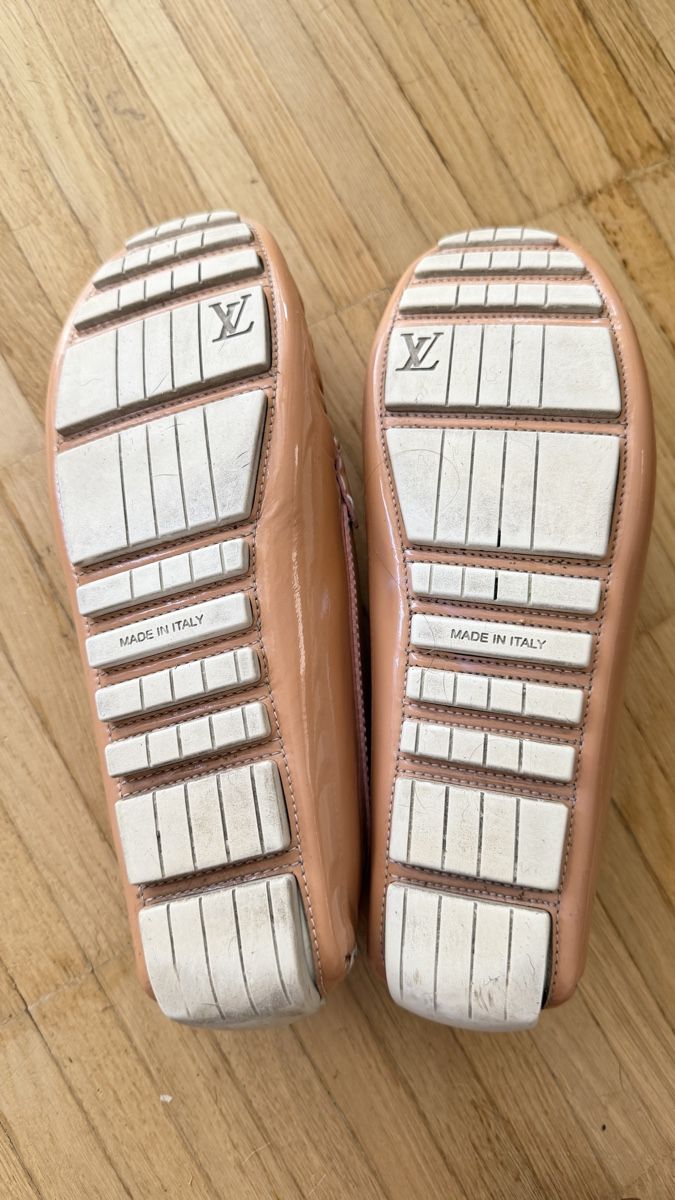 Louis Vuitton Scarpe da donna: Louis Vuitton vernies taille 37 – Usato da Meyrin venduto da Pretty2000 1