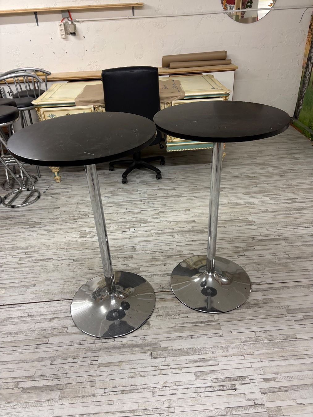 Tische: Bar Tische – Gebraucht aus liestal von Palacomorelo 1