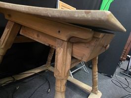 Antiker Holztisch mit Schublade, ca. 100 Jahre alt