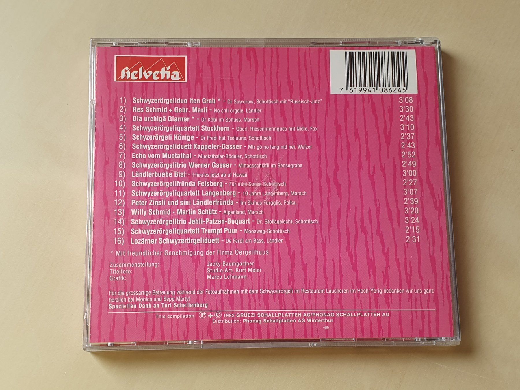 CDs: Bodeständigi Choscht mit em Schwyzerörgeli – D'occasion à Stansstad par collectorsshop 1